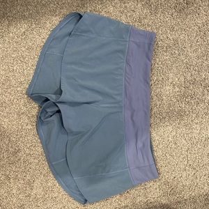 Lululemon low rise speed up short 2.5” lined